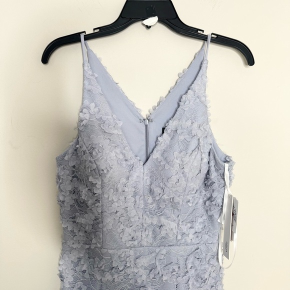 NWT Aqua Bloomingdale's Lavendar Lace Overlay Cocktail Midi Dress Size 8 - Picture 3 of 6